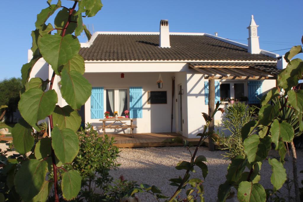 Puravida Divehouse Bed & Breakfast Сагрес Екстериор снимка